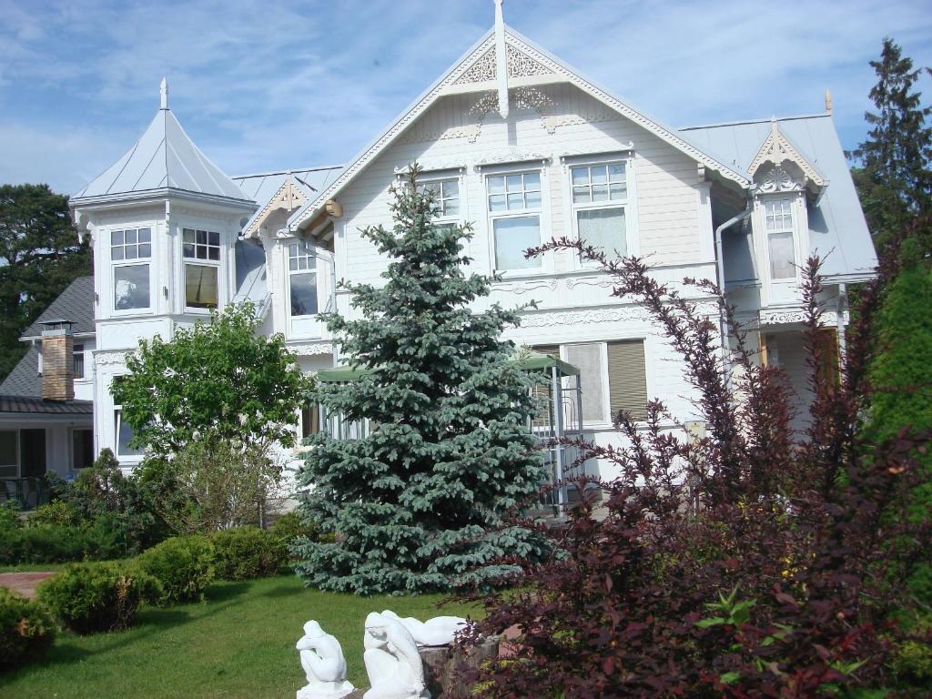 Jūrkalne Naiza Guesthouse And Apartments المظهر الخارجي الصورة